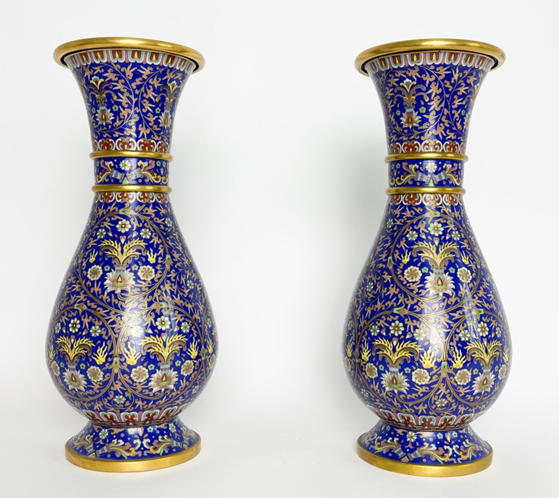 Paar sehr feine Cloisonne Vasen - Image 5 of 12