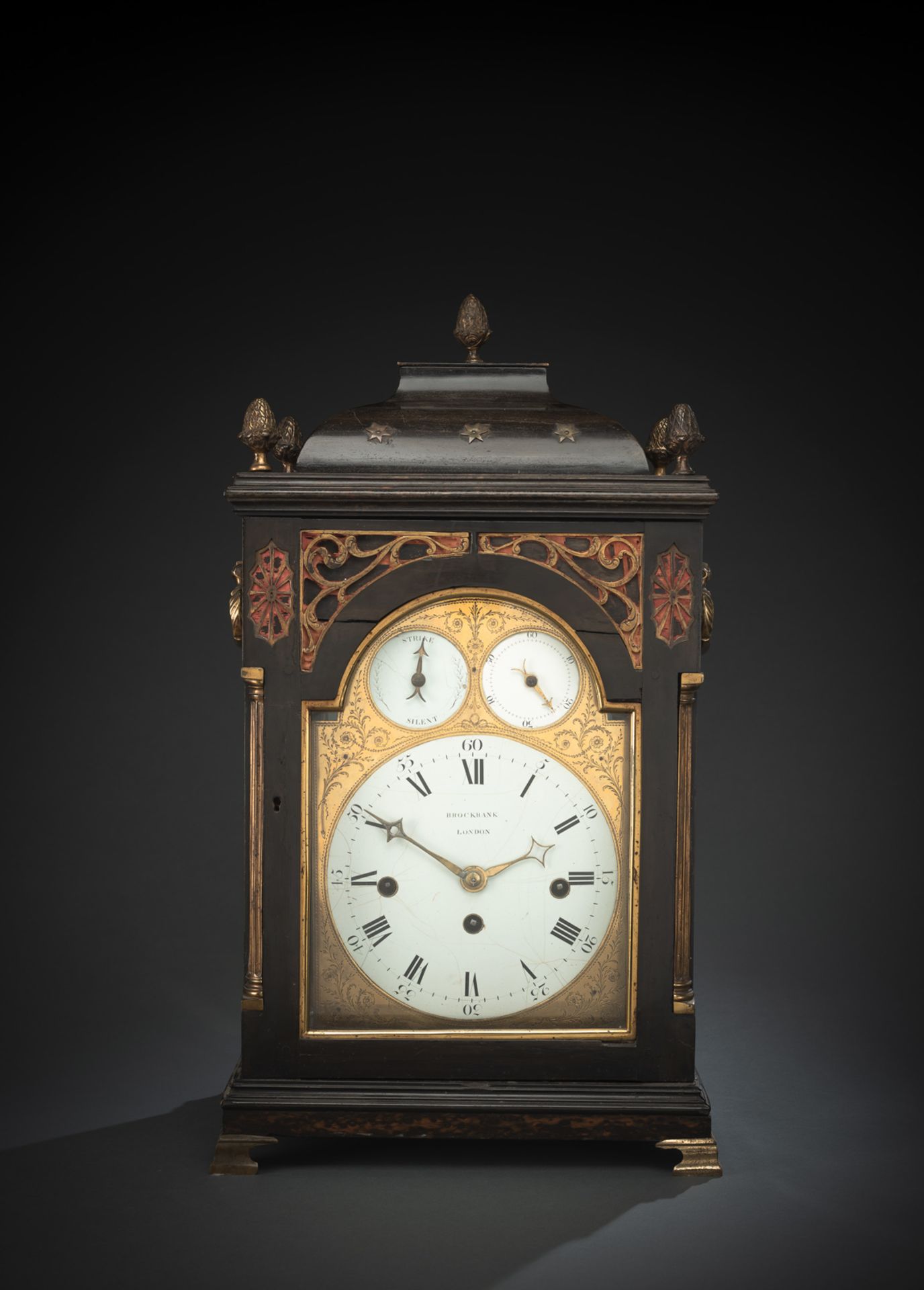 Außergewöhnliche Bracket Clock mit Carillon und Viertelstundenschlag