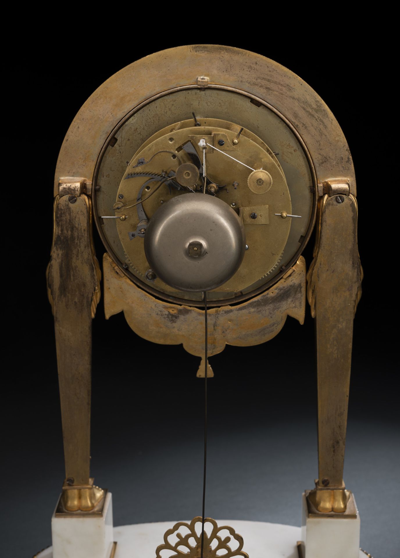 A GILTBRONZE AND MARBLE PENDULE - Image 3 of 4