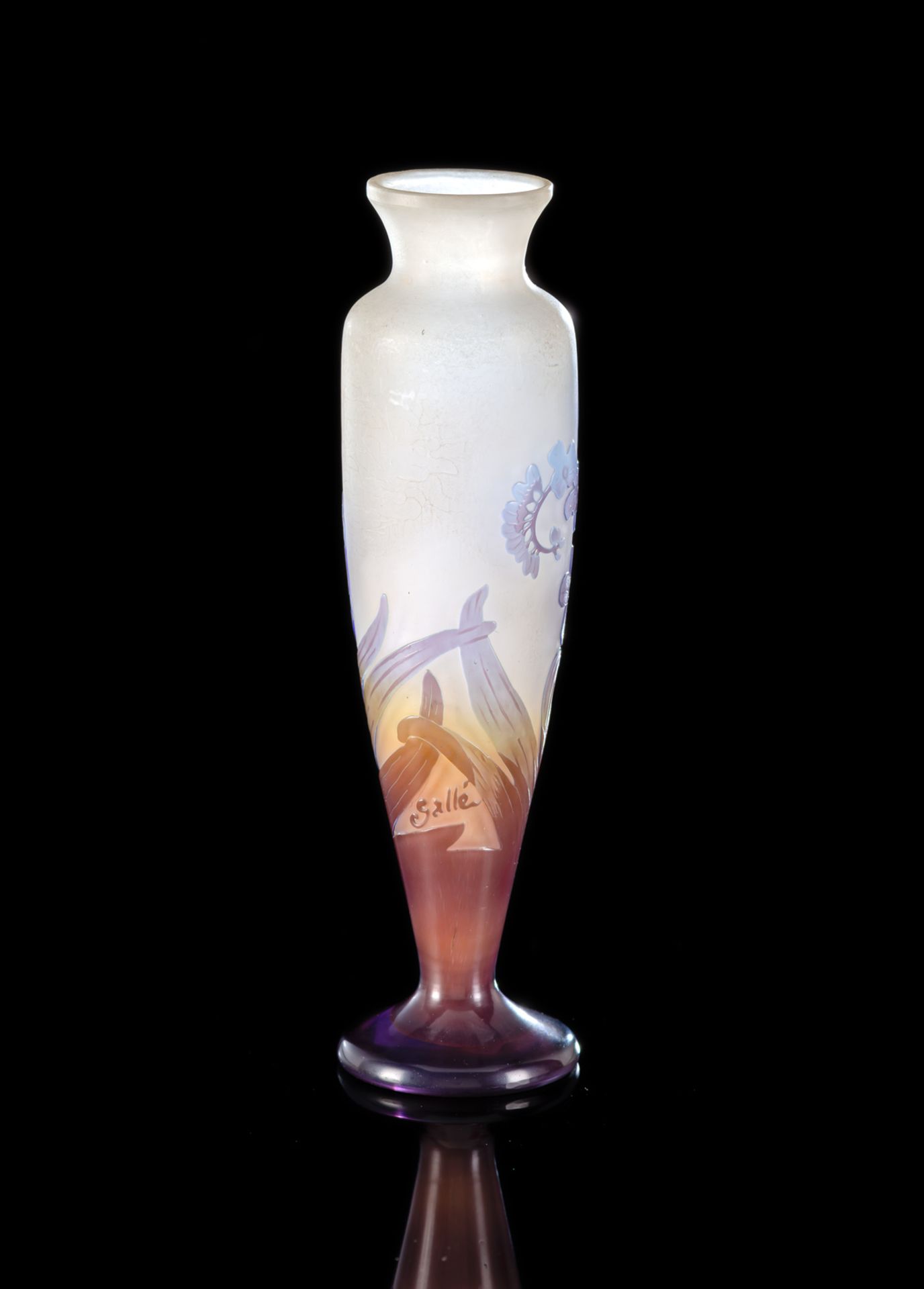 A GALLE FLORAL PATTERN CAMEO VASE - Image 2 of 3