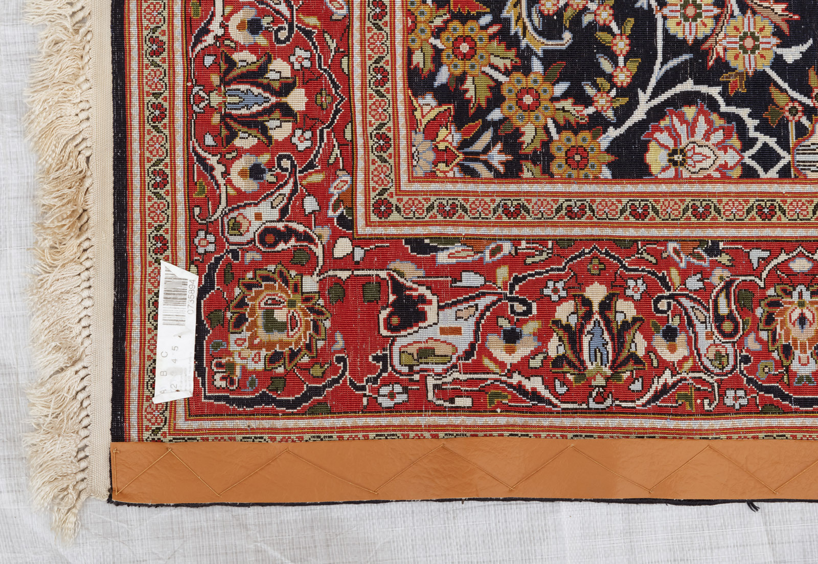 AN ALL OVER PATTERNED SILK RUG - Image 9 of 13