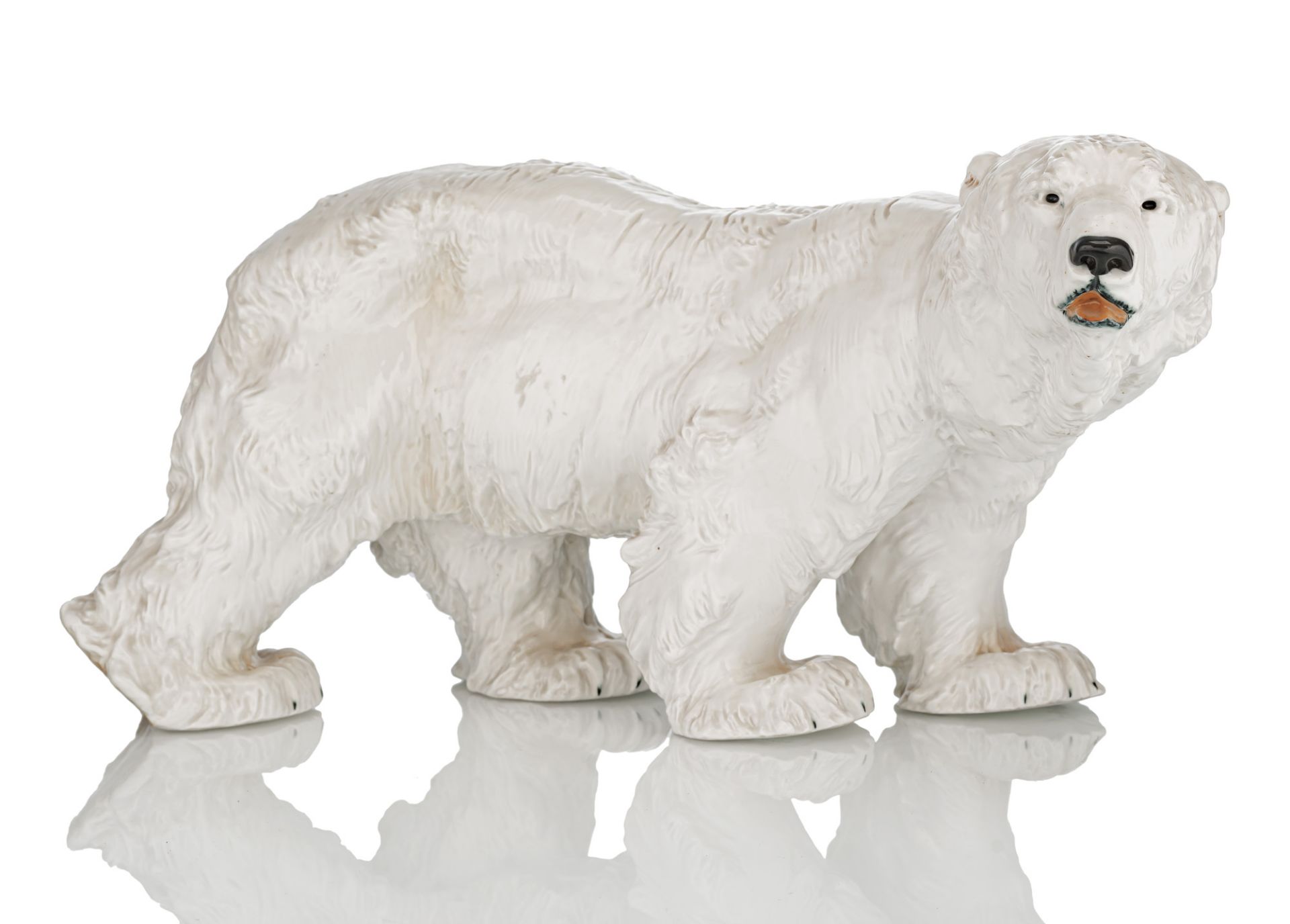 A MEISSEN FIGURE OF AN ICEBEAR