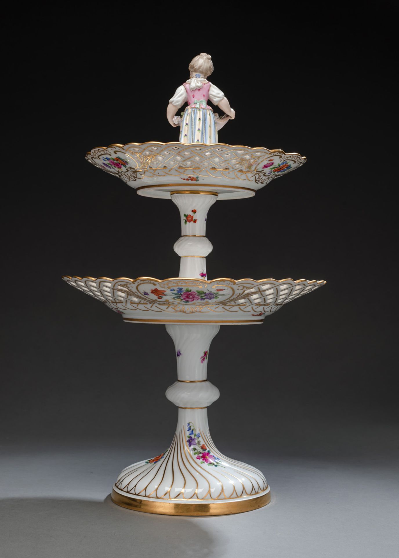 A MEISSEN FLORAL AND INSECT TOOLED CENTRE PIECE WITH A PRINCELY COAT OF ARMS - Image 2 of 5