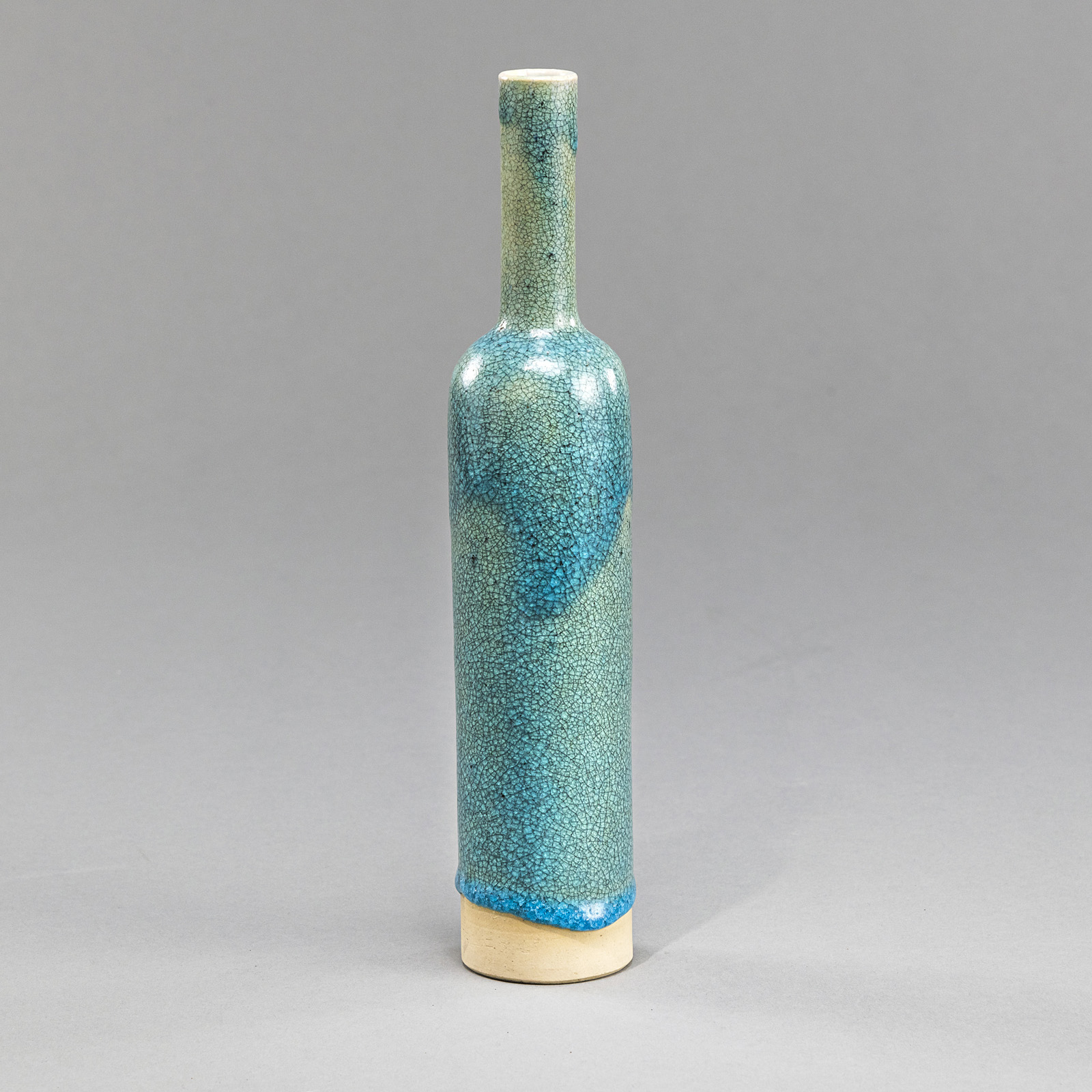 ARTIST VASE WITH TURQUOISE GREEN VASE