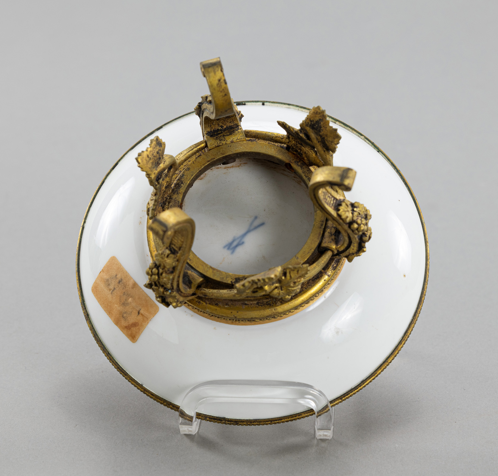 A GILT-METAL-MOUNTED MEISSEN SAUCER - Image 4 of 4
