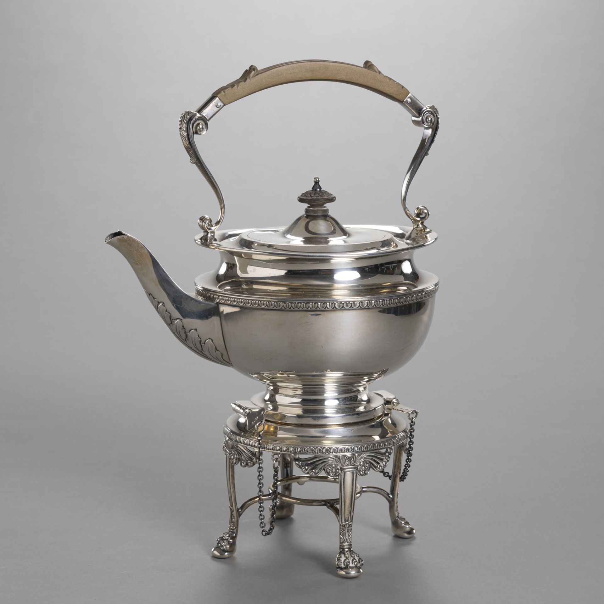 GEORGE V SILVER TEAPOT ON WARMER