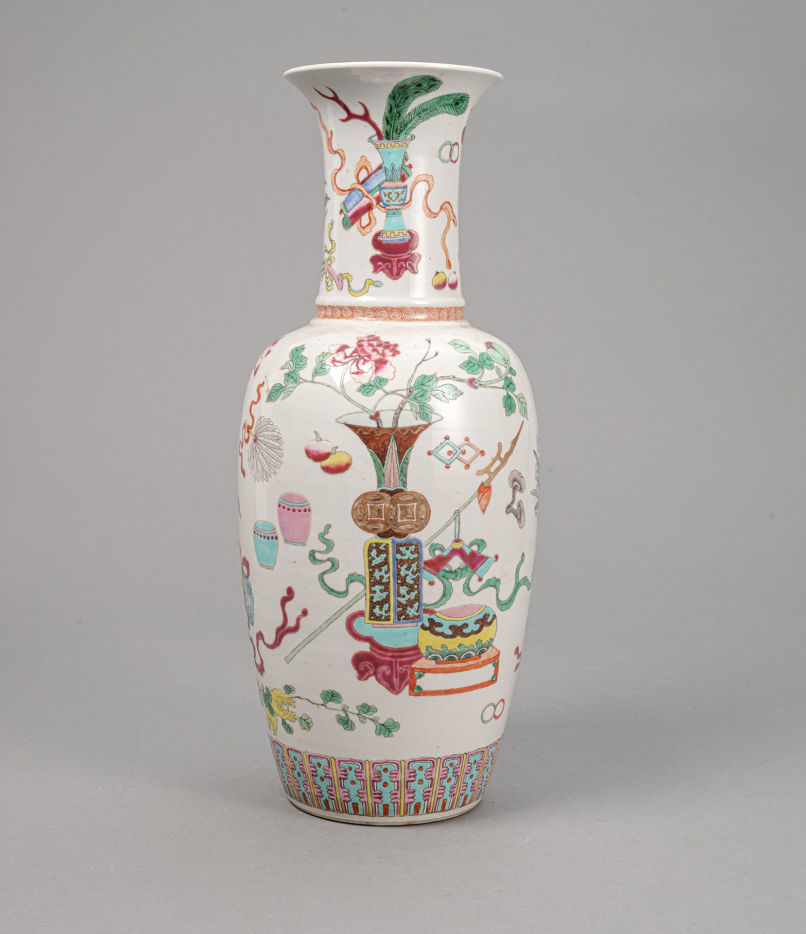 A 'FAMILLE ROSE' ANTIQUITIES PORCELAIN VASE