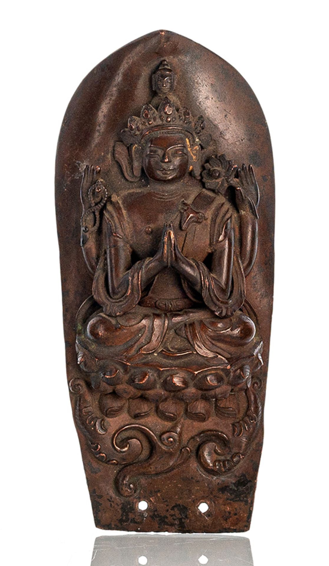 Lotusblatt aus Kupfer von einem großen Lotusthron mit Bodhisattva in Relief