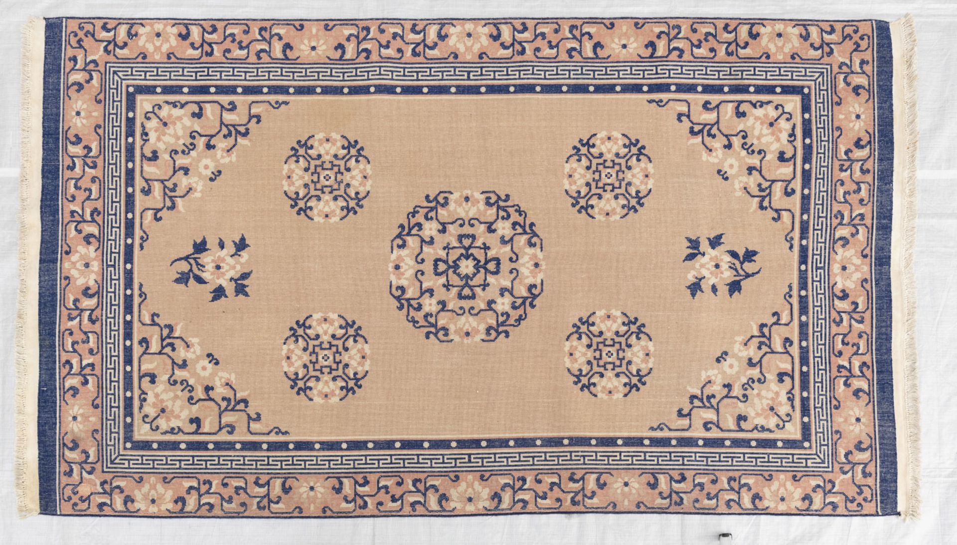 Teppich mit Floralmuster - Bild 8 aus 8