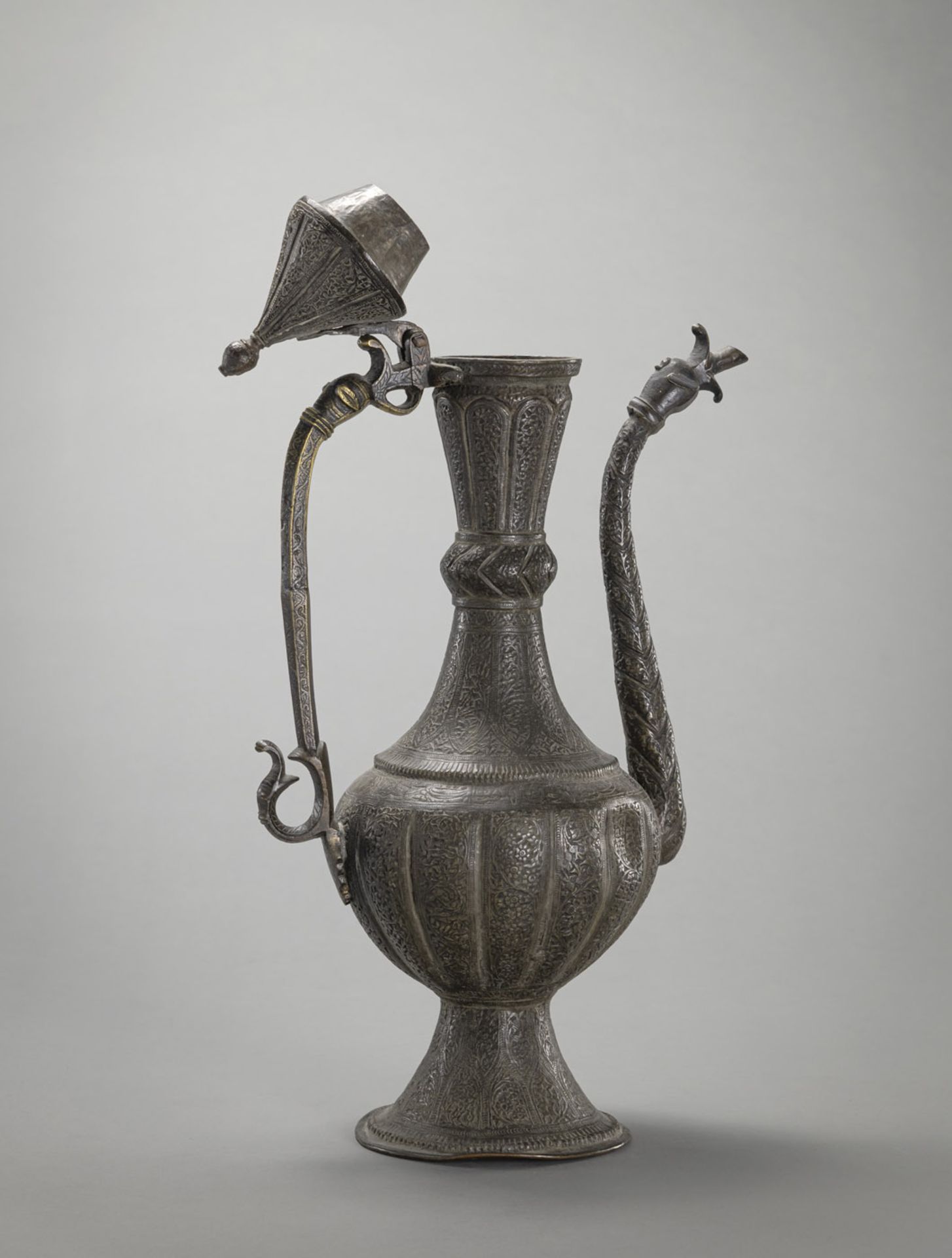 A LARGE "KASHMIRI" LIDDED BRONZE EWER - Image 2 of 4