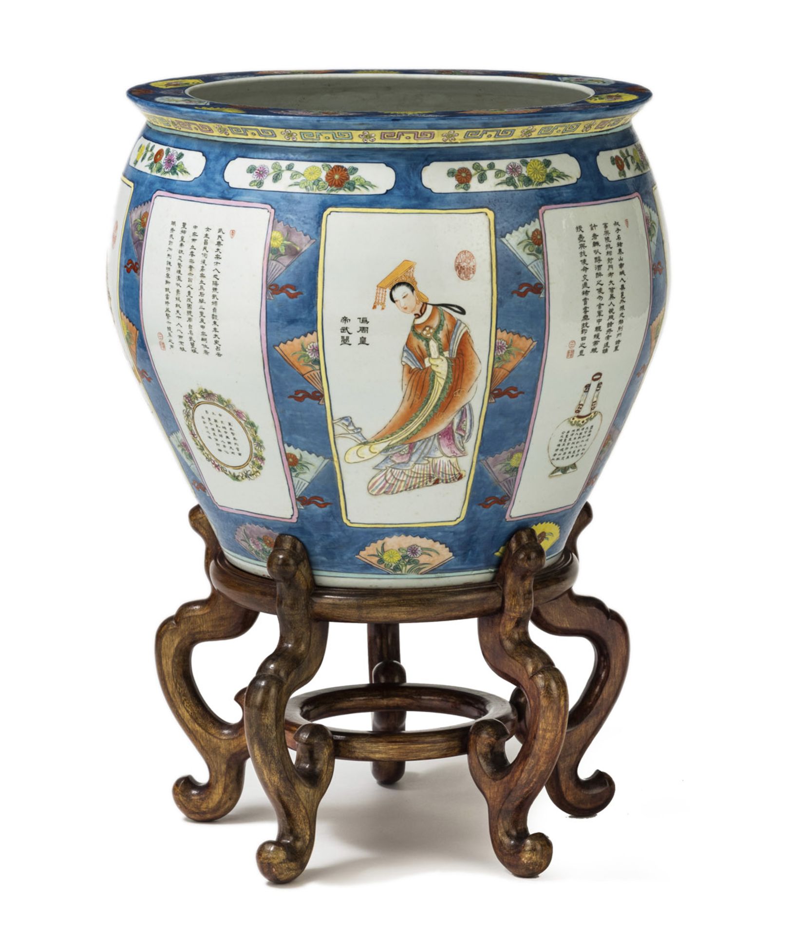 A LARGE BLUE-GROUND PORCELAIN CACHEPOT WITH FIGURES, ANTIQUES AND INSCRIPTIONS