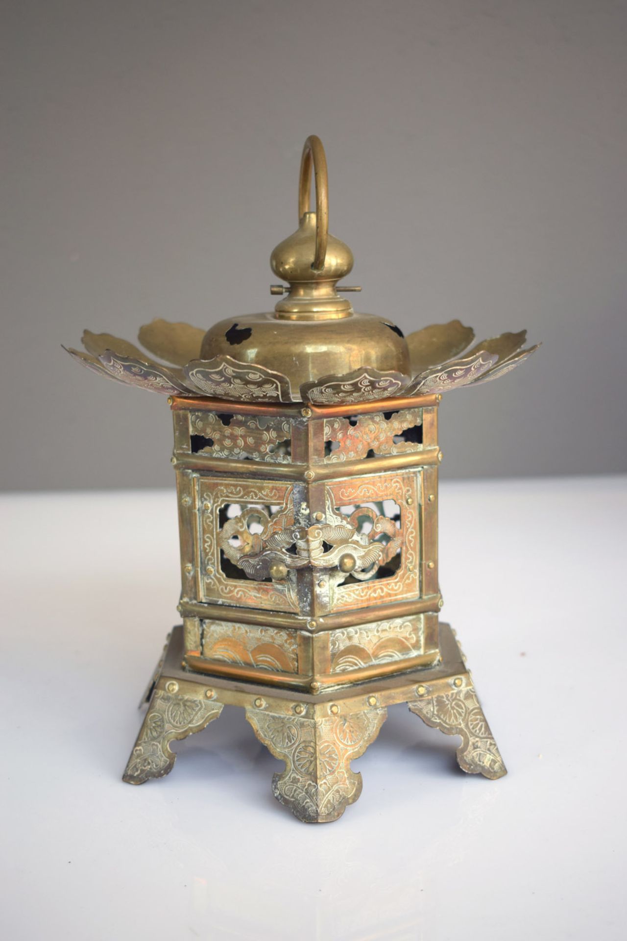 A PAIR OF BRONZE LANTERNS AND OTHER BRONZE WORKS - Image 19 of 24