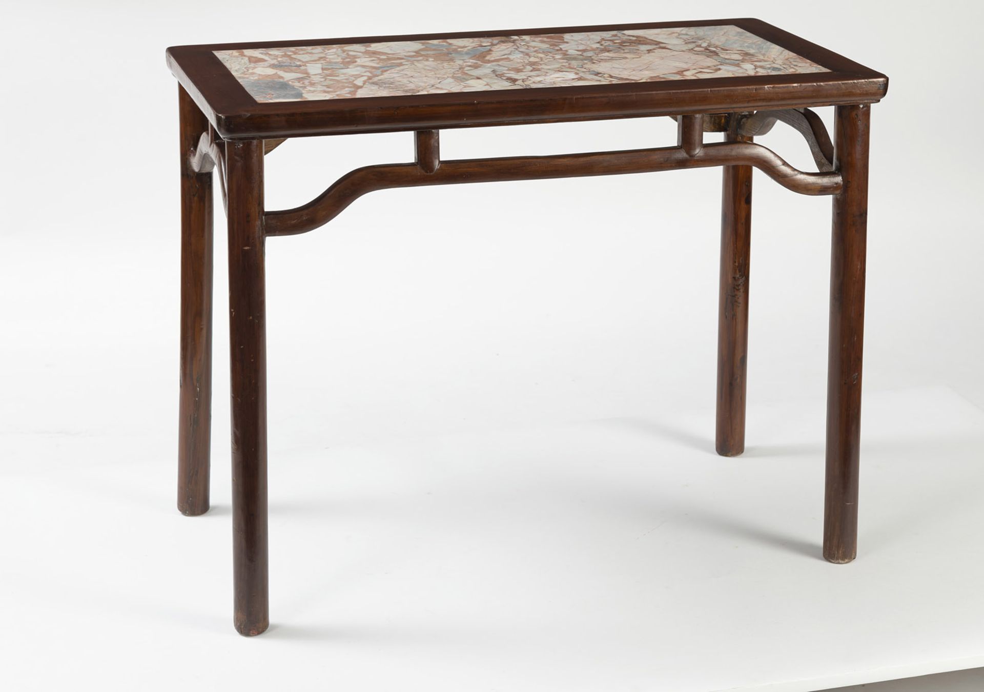 A RECTANGULAR MARBLE-INLAID CORNER-LEG TABLE - Image 3 of 4