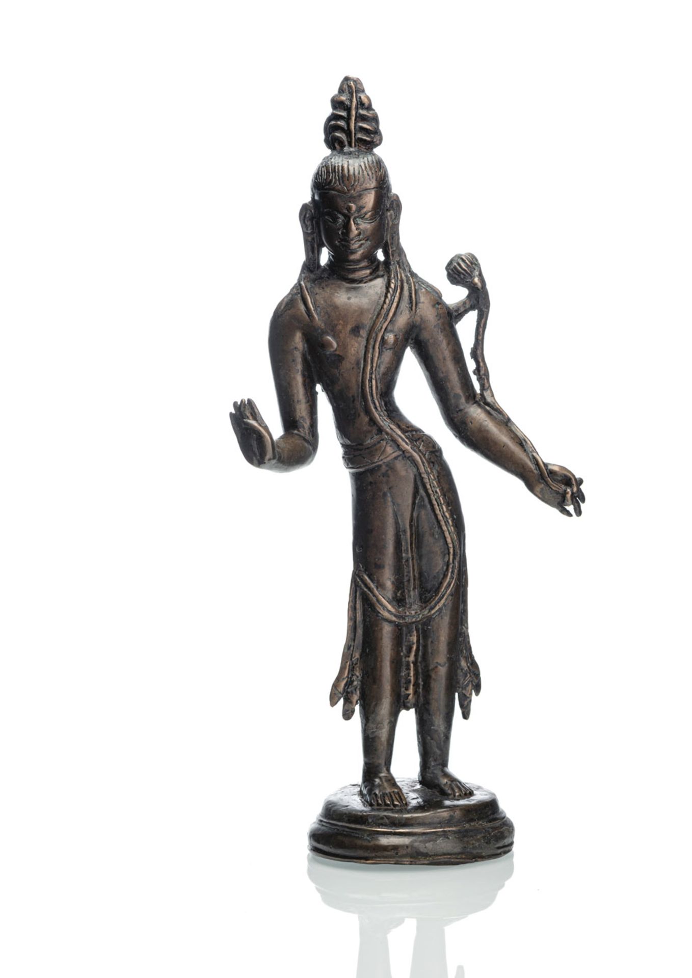 A RARE AND EARLY BRONZE FIGURE OF PADMAPANI - Image 2 of 7