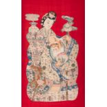 Großer 'kesi'-Behang aus Seide mit Darstellung von Shoulao und Magu auf rotem Hintergrund, teils be