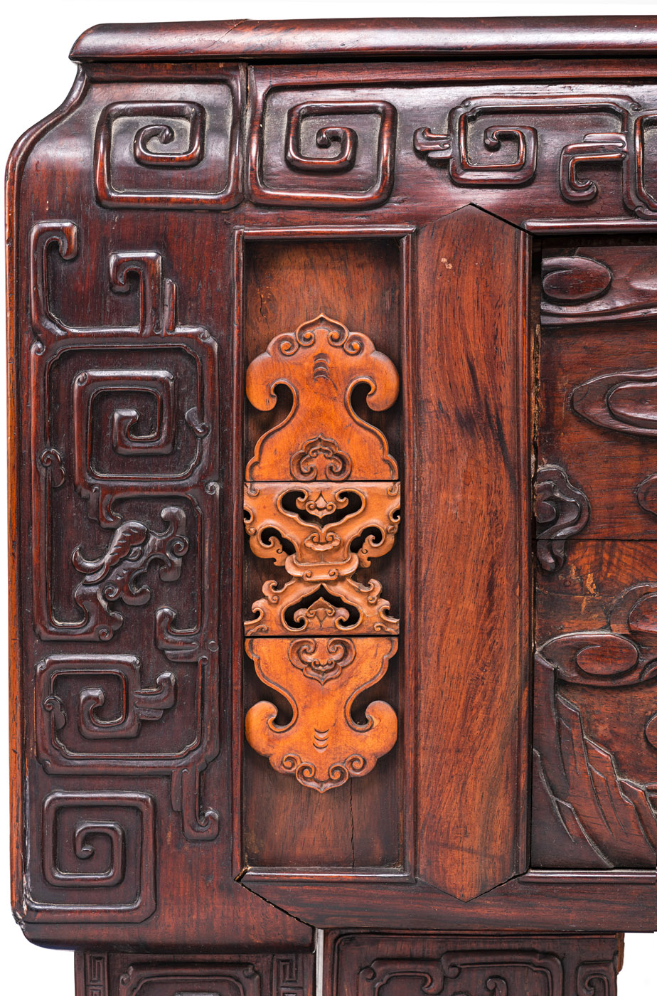 A FINE AND RARE CABINET MADE OF ZITAN, BOXWOOD, HONGMU AND OTHER WOODS - Image 6 of 6