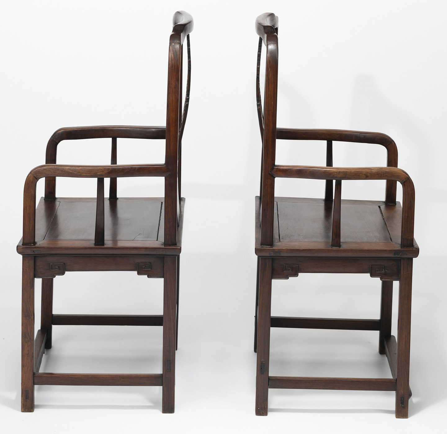 A PAIR OF 'HUANGHUALI' ARMCHAIRS - Image 5 of 7
