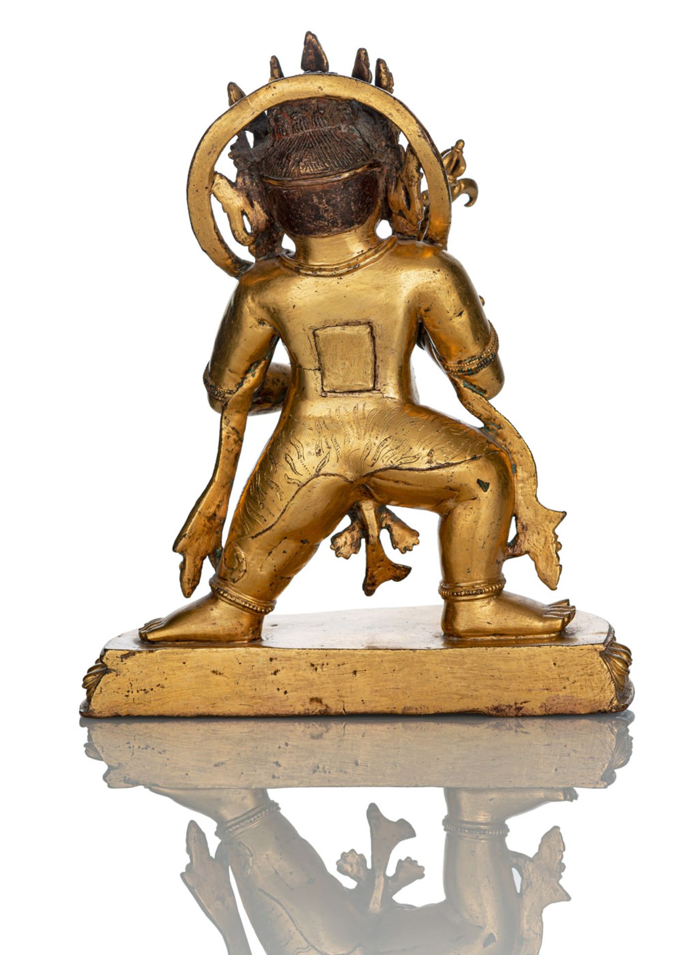 AN IMPORTANT GILT-BRONZE FIGURE OF TAKKIRAJA - Image 2 of 8