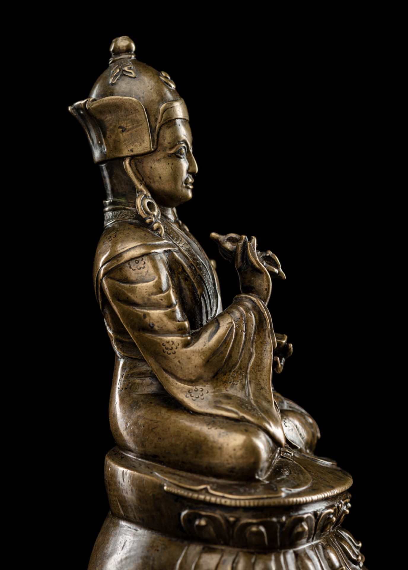 A BRONZE FIGURE OF PADMASAMBHAVA - Image 3 of 4