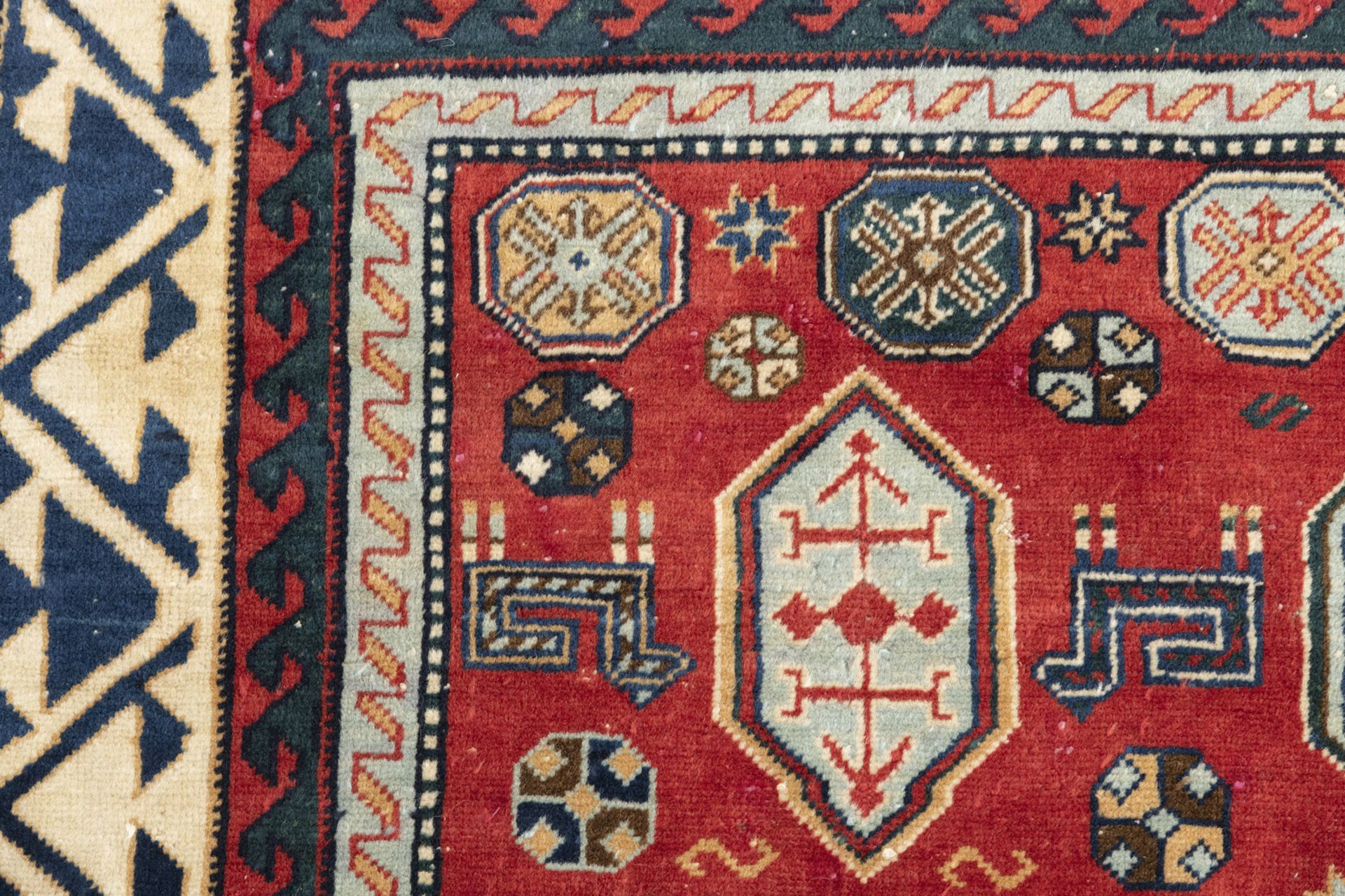 Alter Teppich mit Fakhralo-Musterung - Bild 4 aus 6