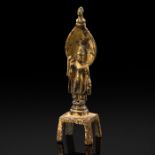 Feuervergoldete Bronze des stehenden Avalokiteshvara