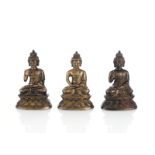 Drei Bronzeskulpturen des Buddha Shakyamuni