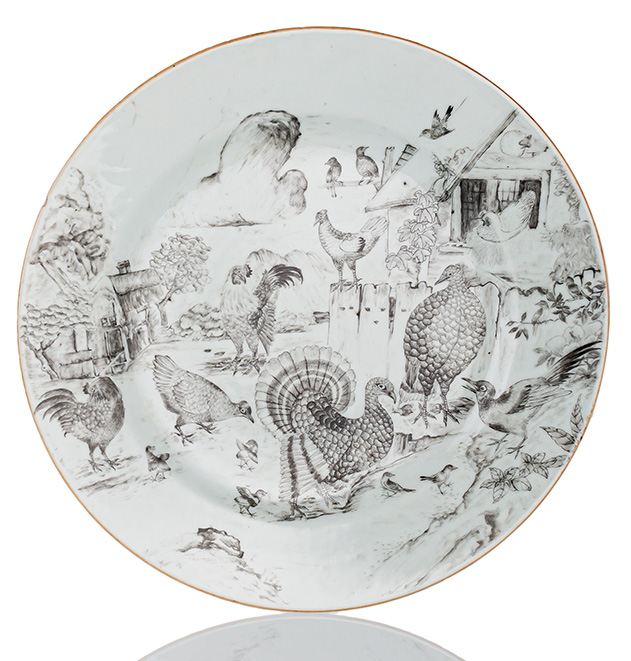 A RARE GRISAILLE DECORATED PORCELAIN DISH WITH FEATHERED FOWL AND BIRDS ON A FARM