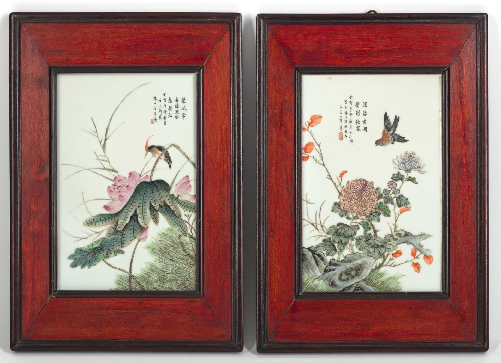 TWO POLYCHROME PAINTED PORCELAIN TILES DEPICTING BIRDS ON FLORAL BRANCHES, EACH IN WOOD FRAME - Image 2 of 4