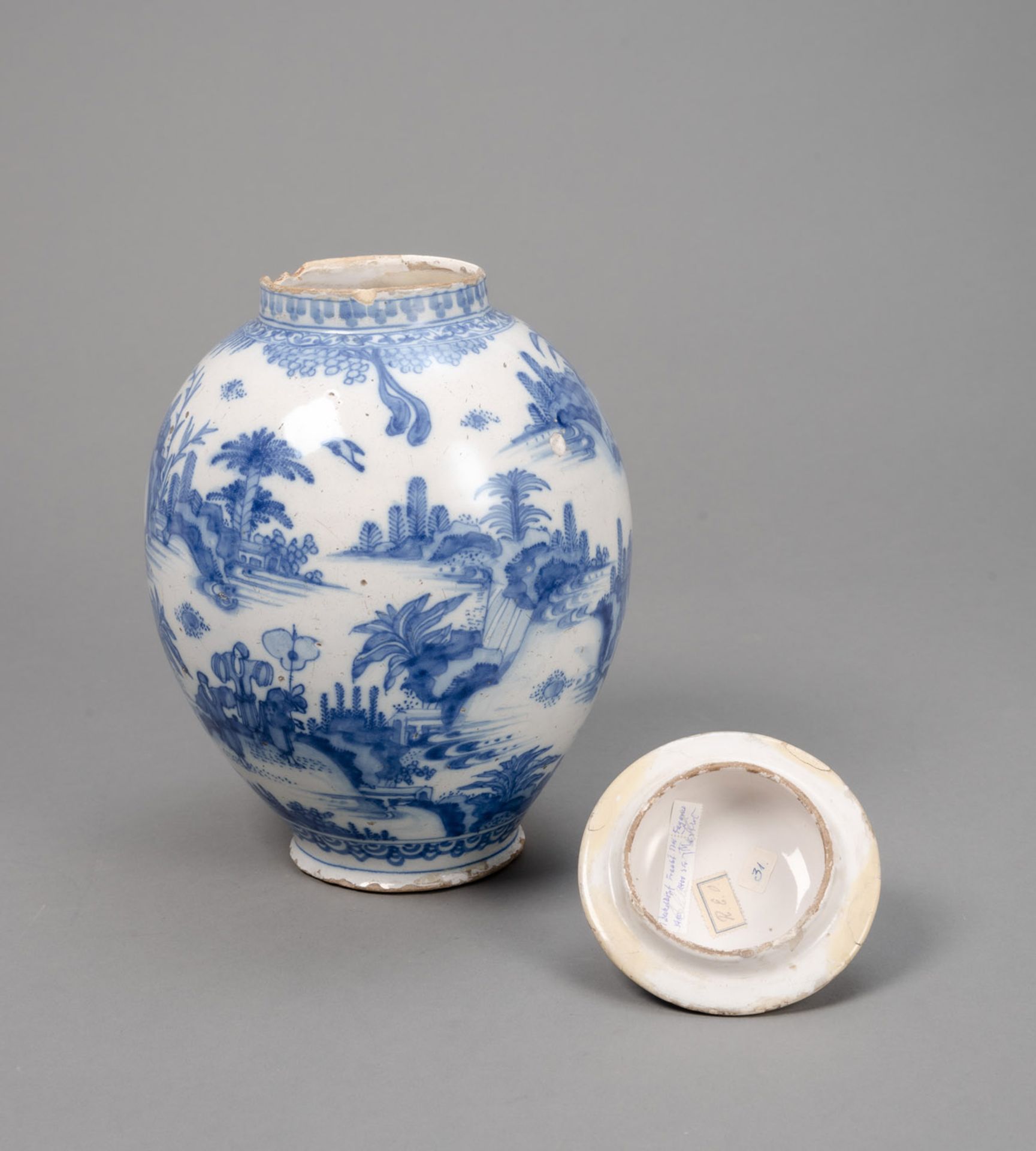 A BLUE AND WHITE LANDSCAPE VASE AND COVER - Image 3 of 4