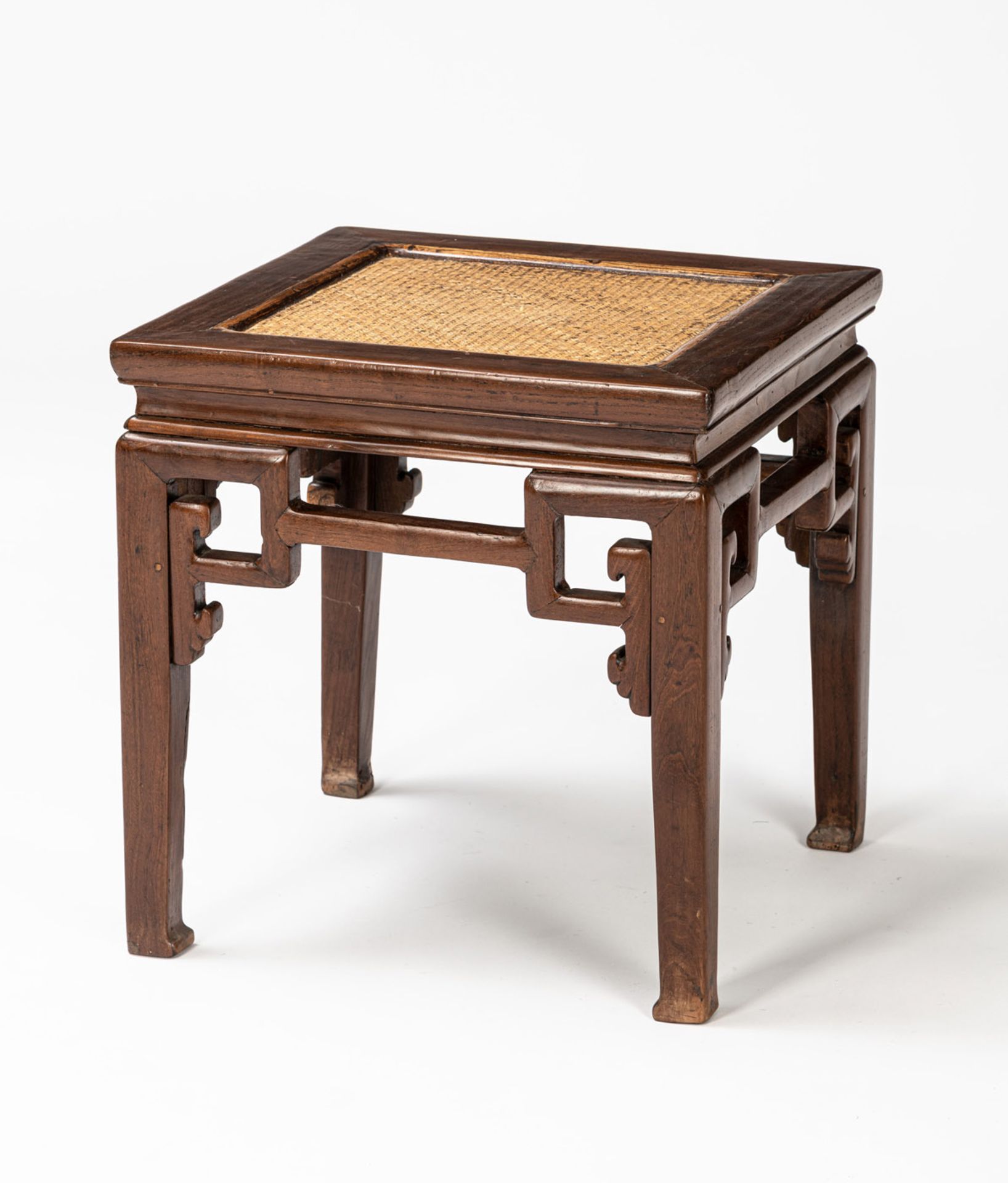 A MATTED SQUARE STOOL - Image 4 of 6