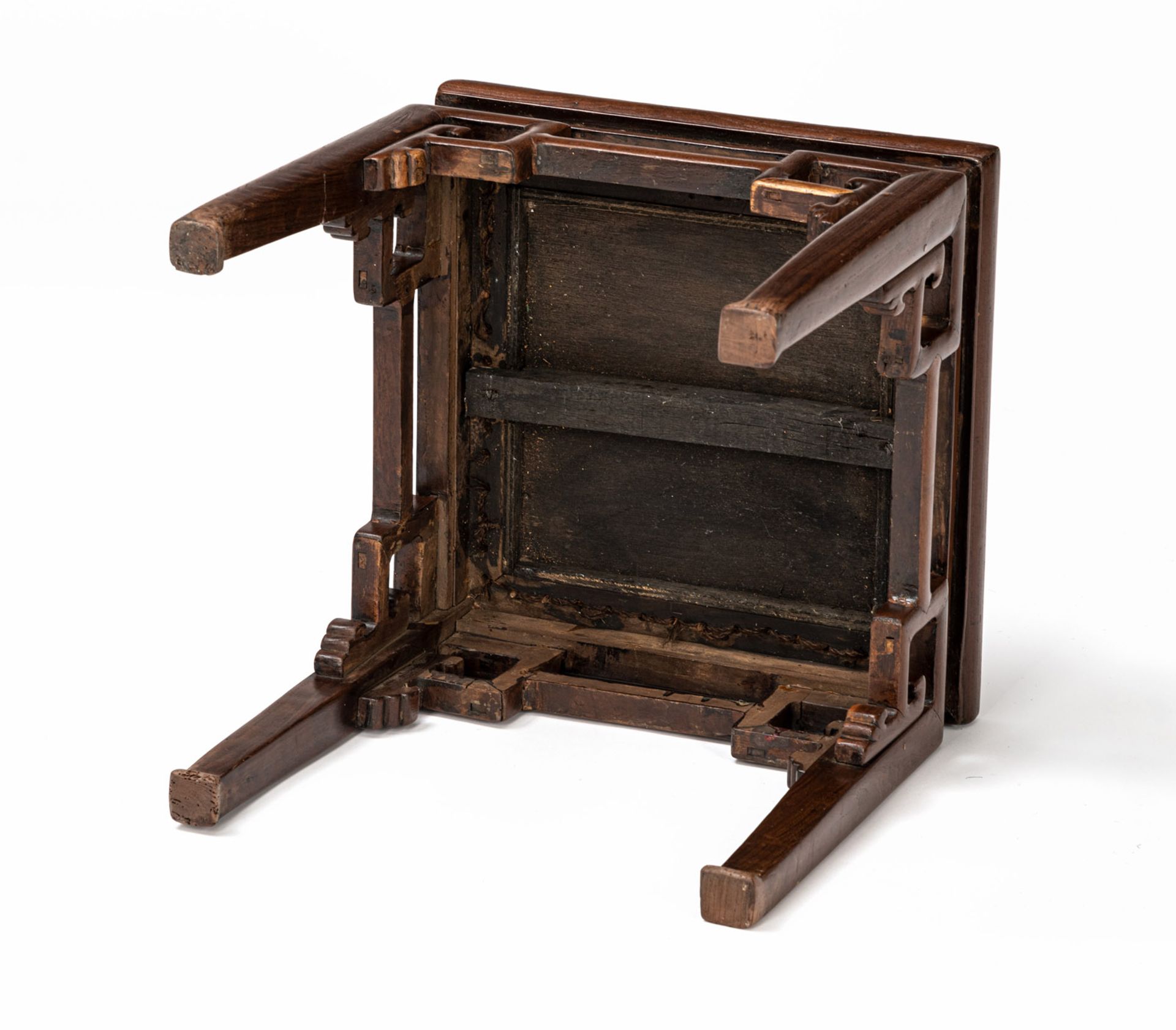 A MATTED SQUARE STOOL - Image 6 of 6