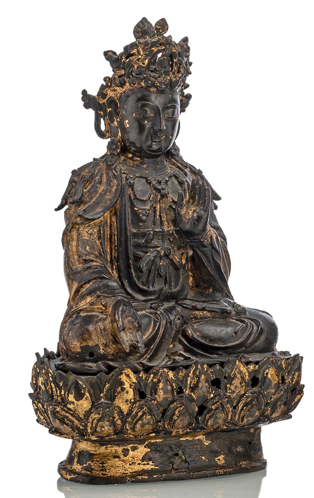 A GILT-LACQUERED BRONZE FIGURE OF GUANYIN