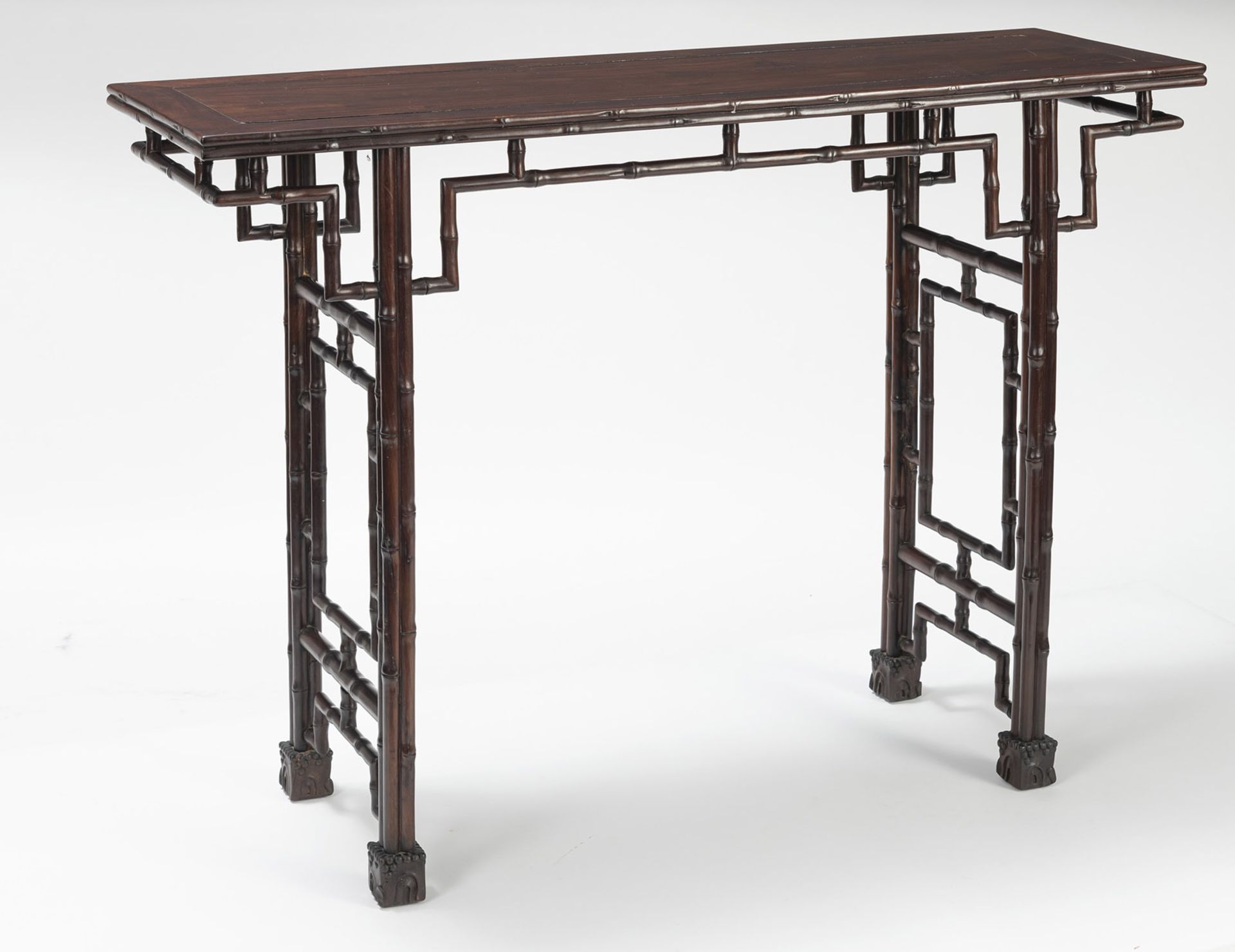 AN ALTAR TABLE WITH BAMBOO DECORATION - Image 4 of 4