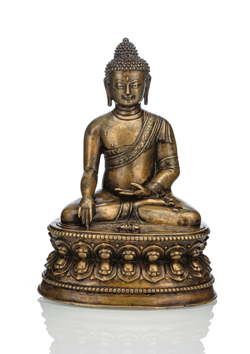 A SILVER-INLAID COPPER FIGURE OF BUDDHA SHAKYAMUNI