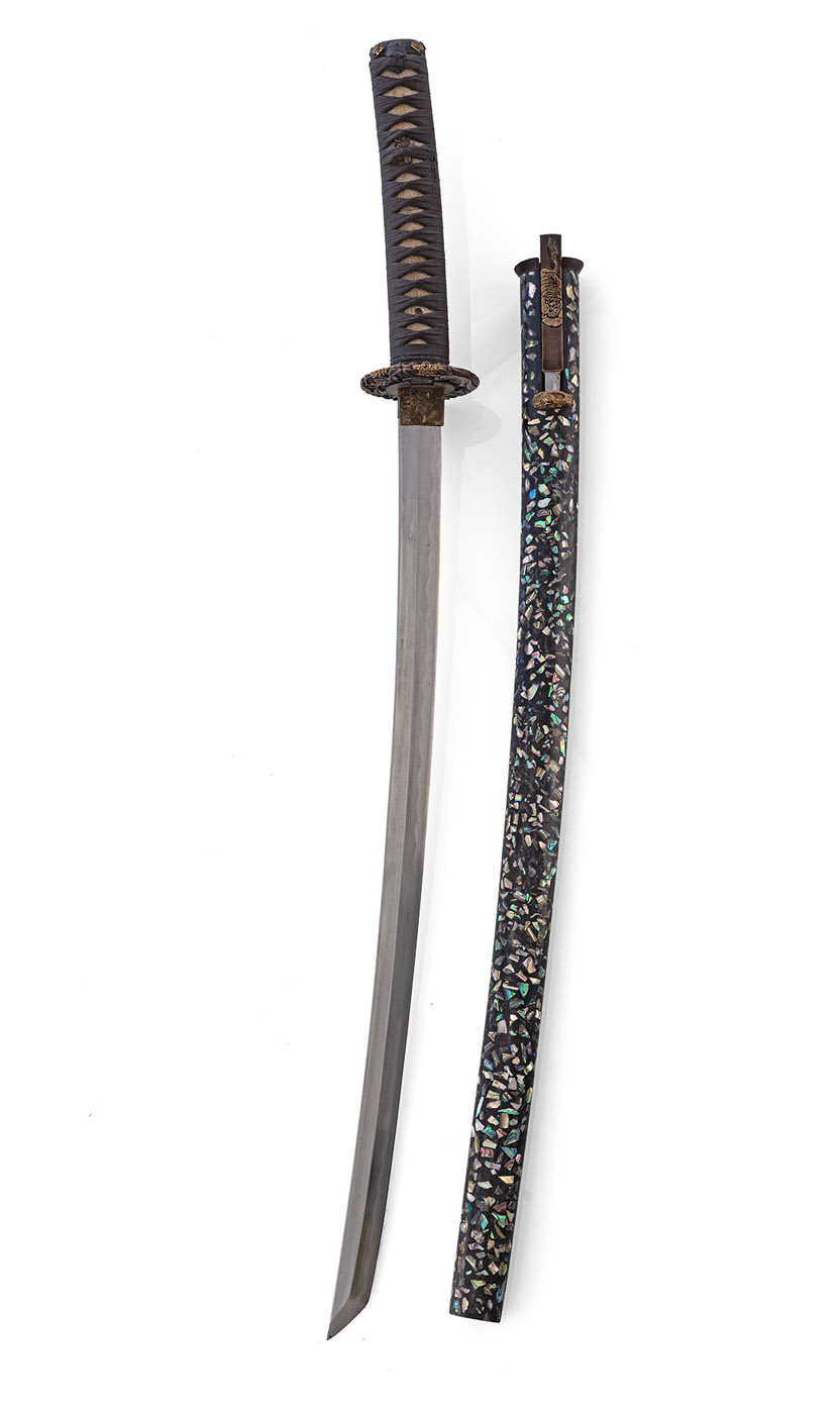 KATANA WITH LACQUER SCABBARD WITH MOTHER-OF-PEARL INLAYS - Image 2 of 2