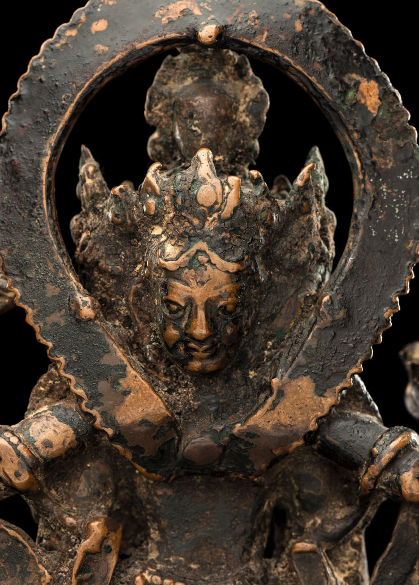 A COPPER FIGURE OF A TANTRIC DEITY - Image 5 of 5