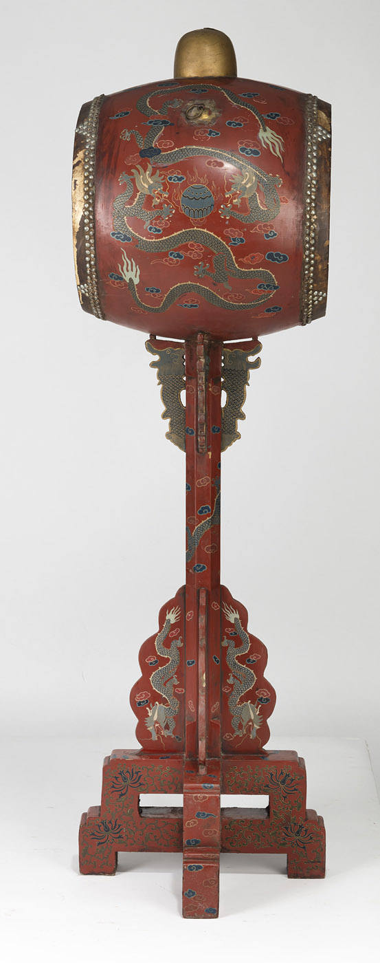 A LARGE DRUM ON A RED-LACQUERED STAND WITH DRAGONS - Image 5 of 7