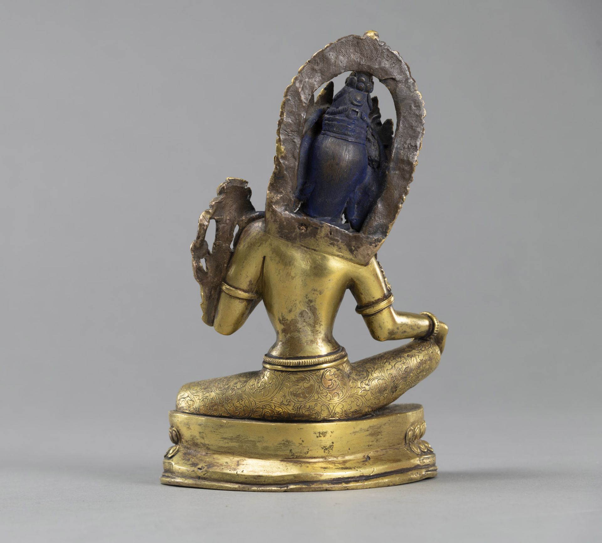 A SEATED GILT BRONZE SEATED TARA WITH STONE INLAY - Image 3 of 4