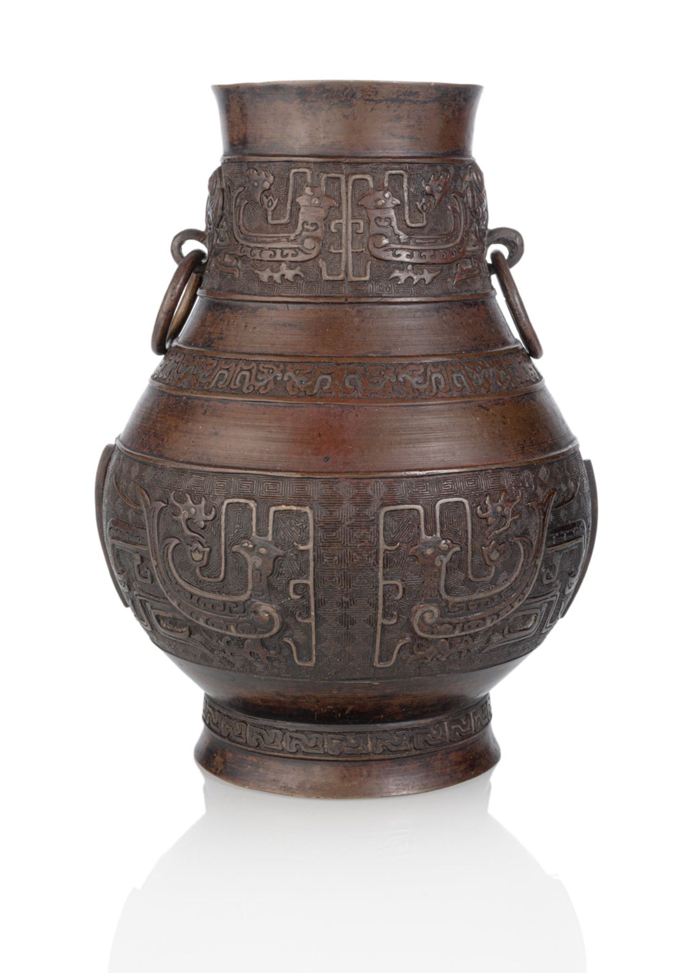 A SILVER-INLAID HU-SHAPED BRONZE VASE IN ARCHAIC STYLE