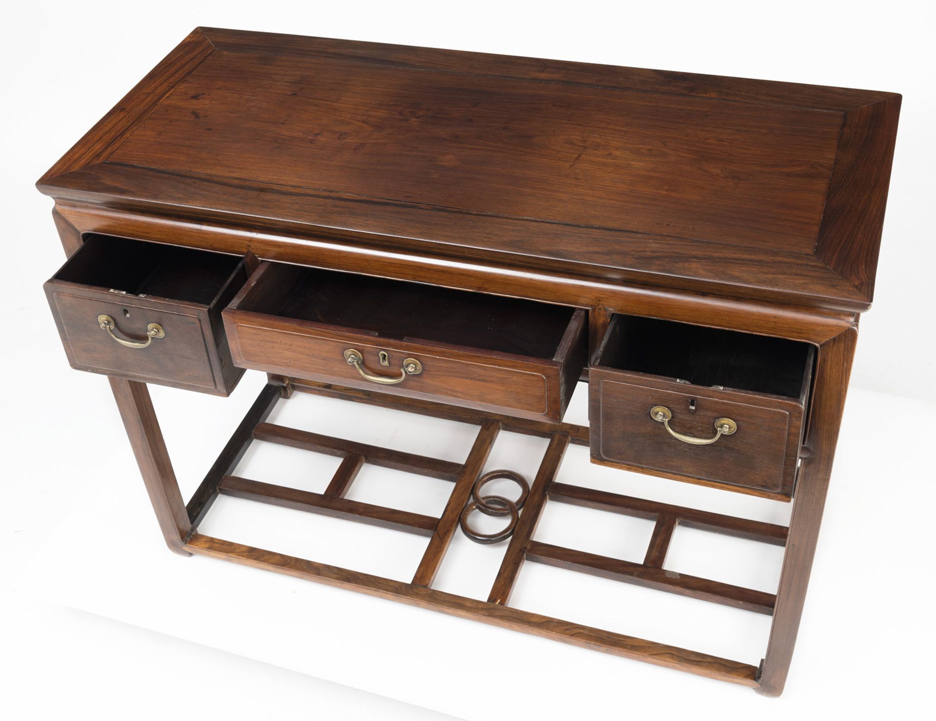 ERRATUM: A THREE-DRAWER DESK WITH FOOTREST - Image 3 of 6