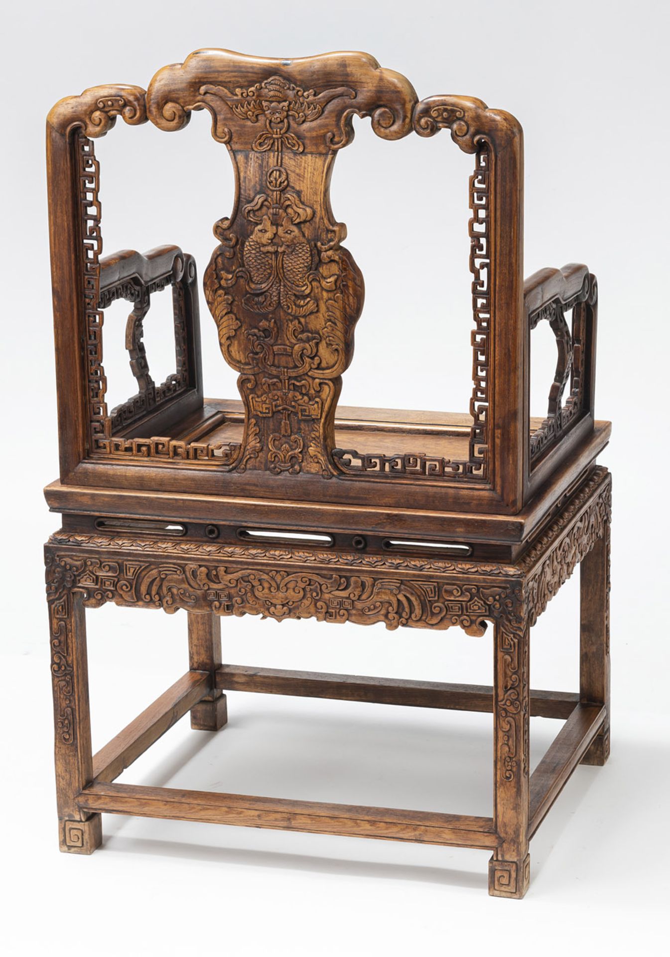 A PAIR OF CARVED RELIEF AUSPICIOUS BATS AND FISH ARMCHAIRS - Image 7 of 10