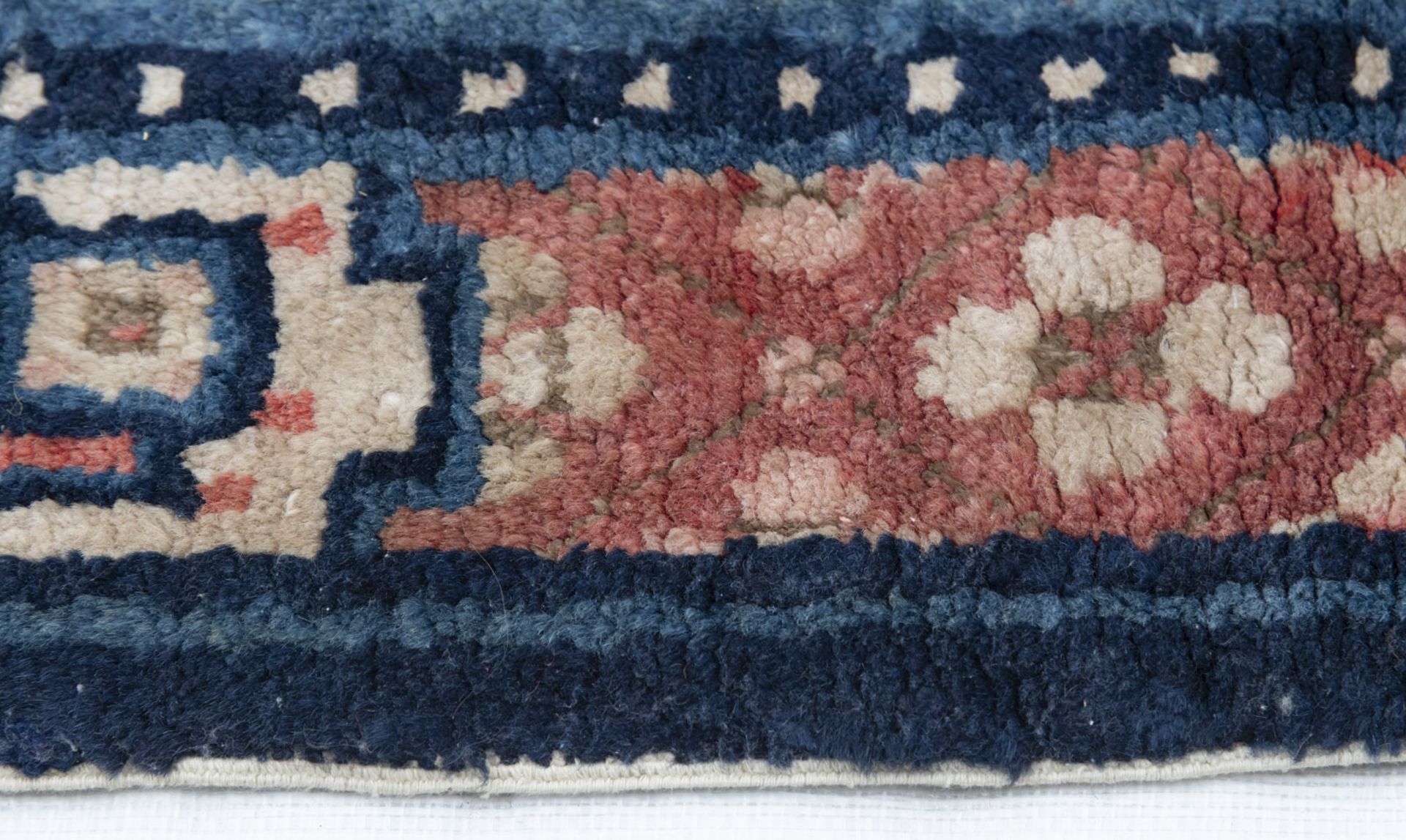 A SMALL PAOTOU RUG - Image 5 of 6