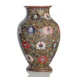 Ungewöhnliche Cloisonné-Vase im Ming-Stil mit Lotus-Dekor