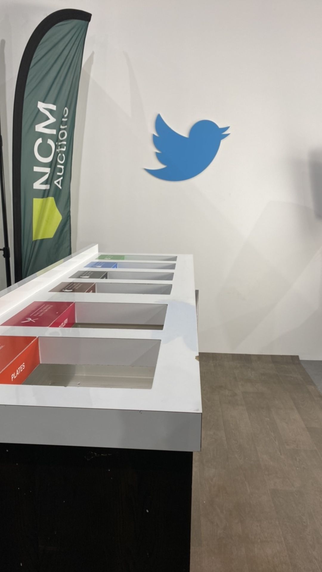 Twitter Recycling and Waste Bin - Image 5 of 6