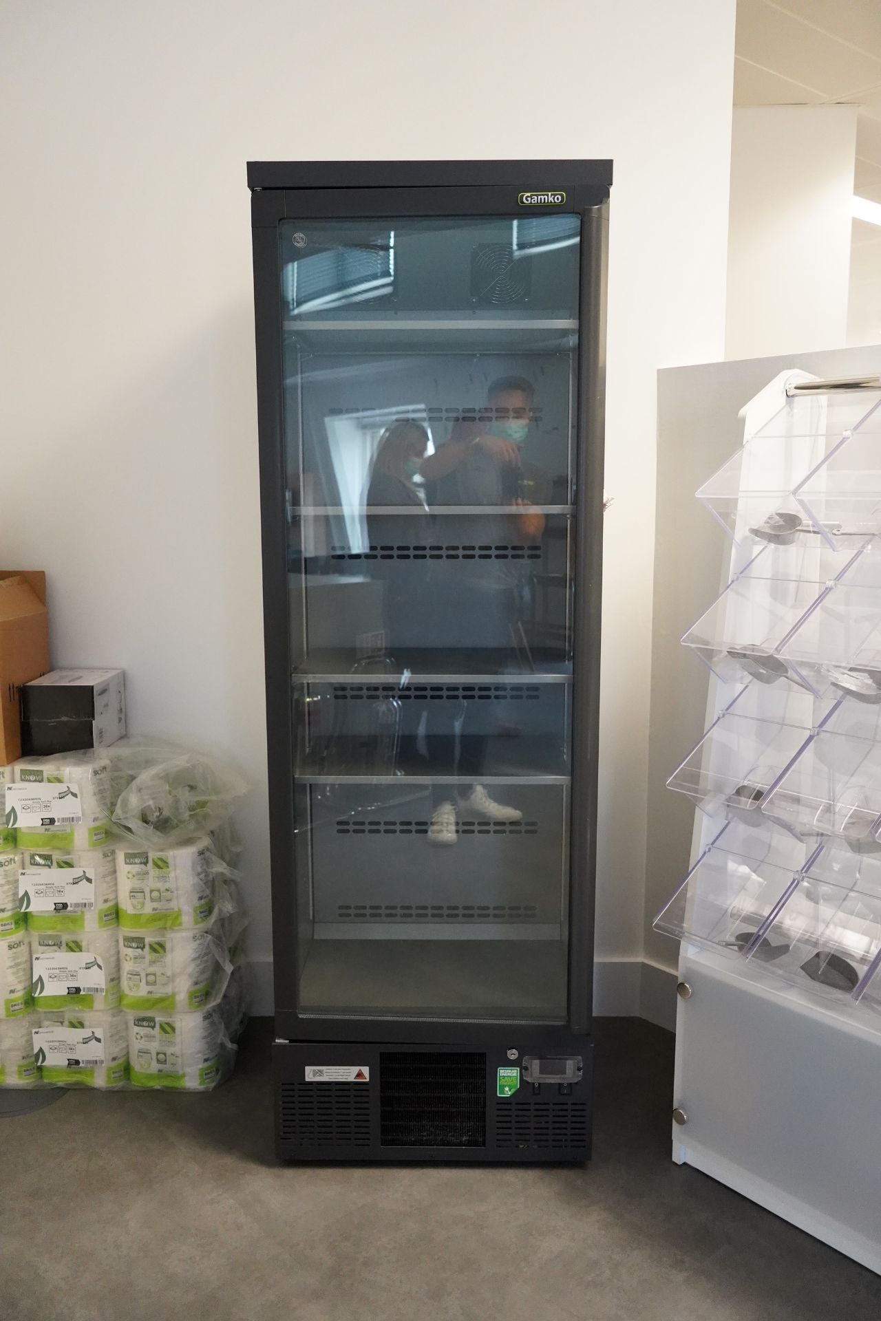 Gamko Tall Display Fridge (2019) MG/500SD 400w - Image 2 of 2