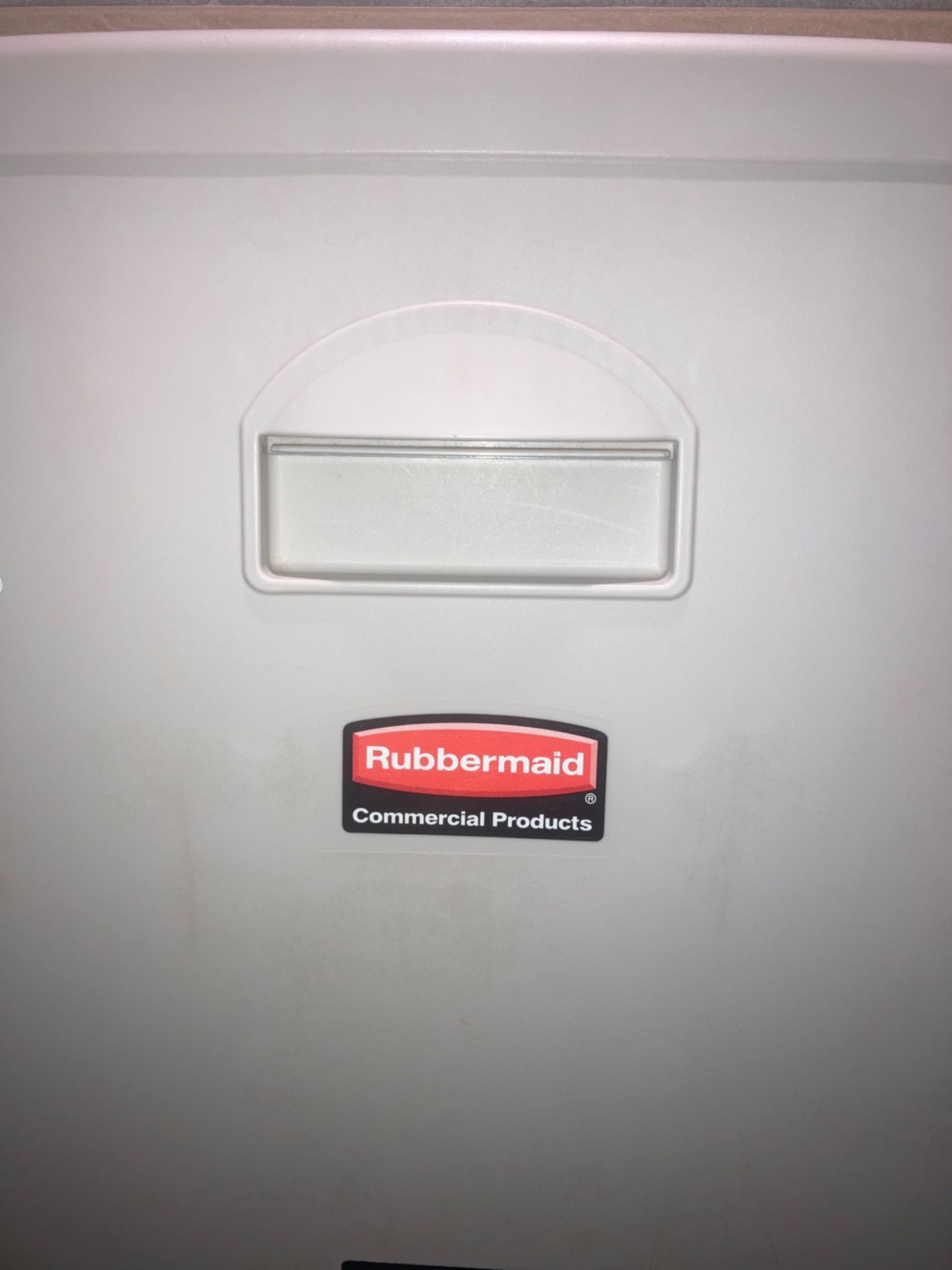 Rubbermaid Commercial Baby Changing Unit - Image 2 of 5