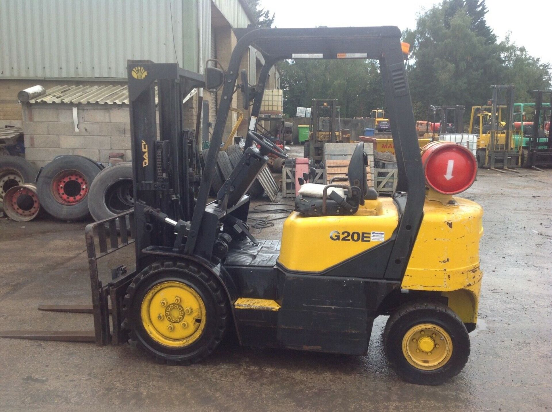 Daewoo 2.0 ton gas forklift