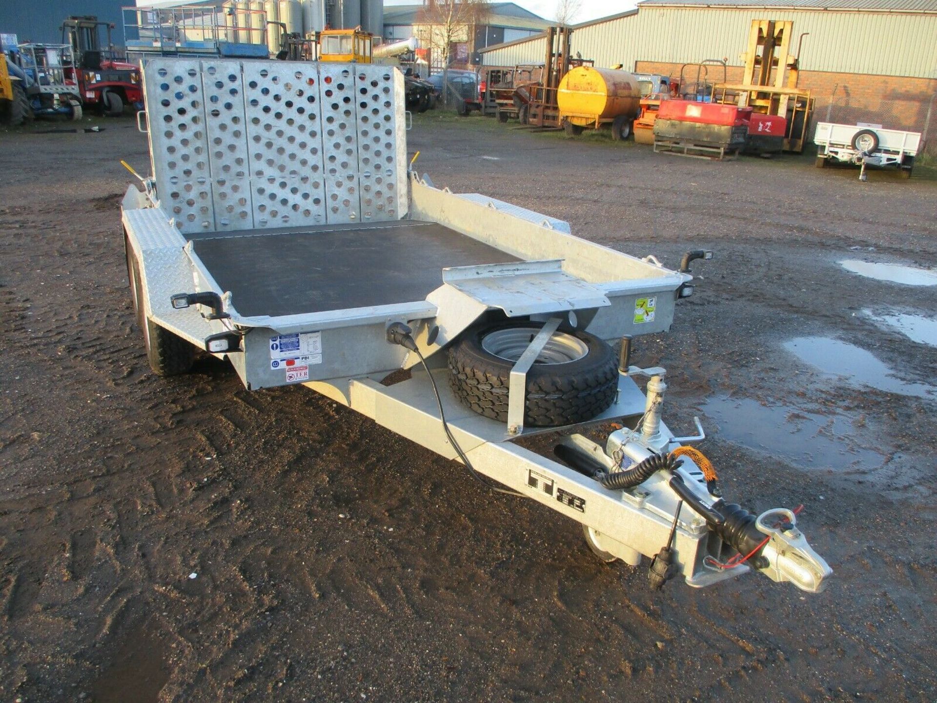 2021 Ifor williams GH106 plant digger flat bed trailer - Image 2 of 12