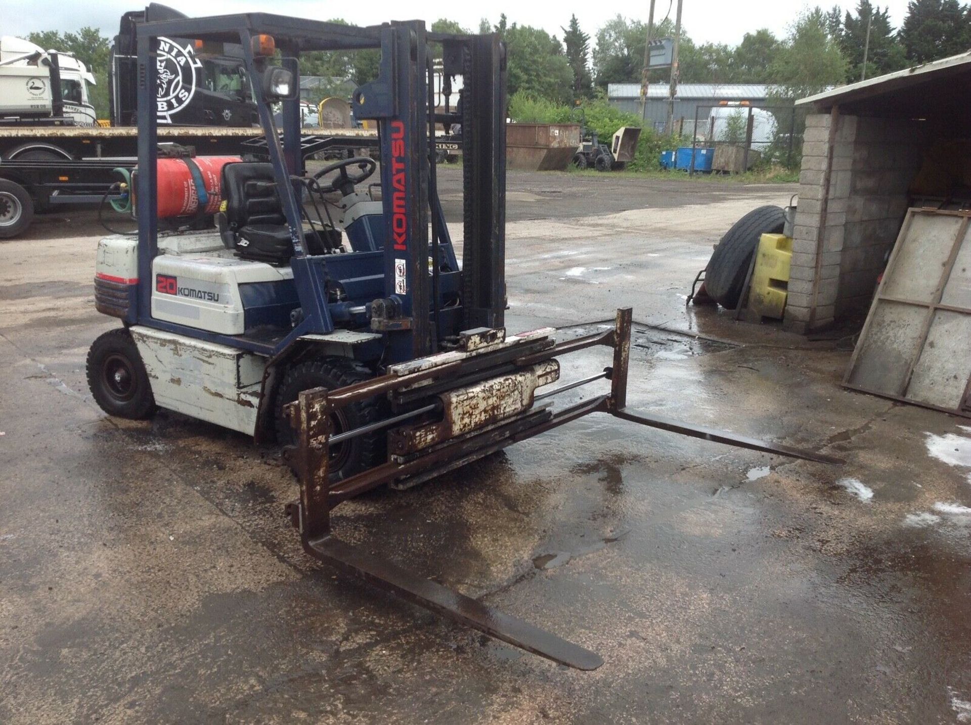 Komatsu 2.0 ton gas forklift - Image 8 of 8