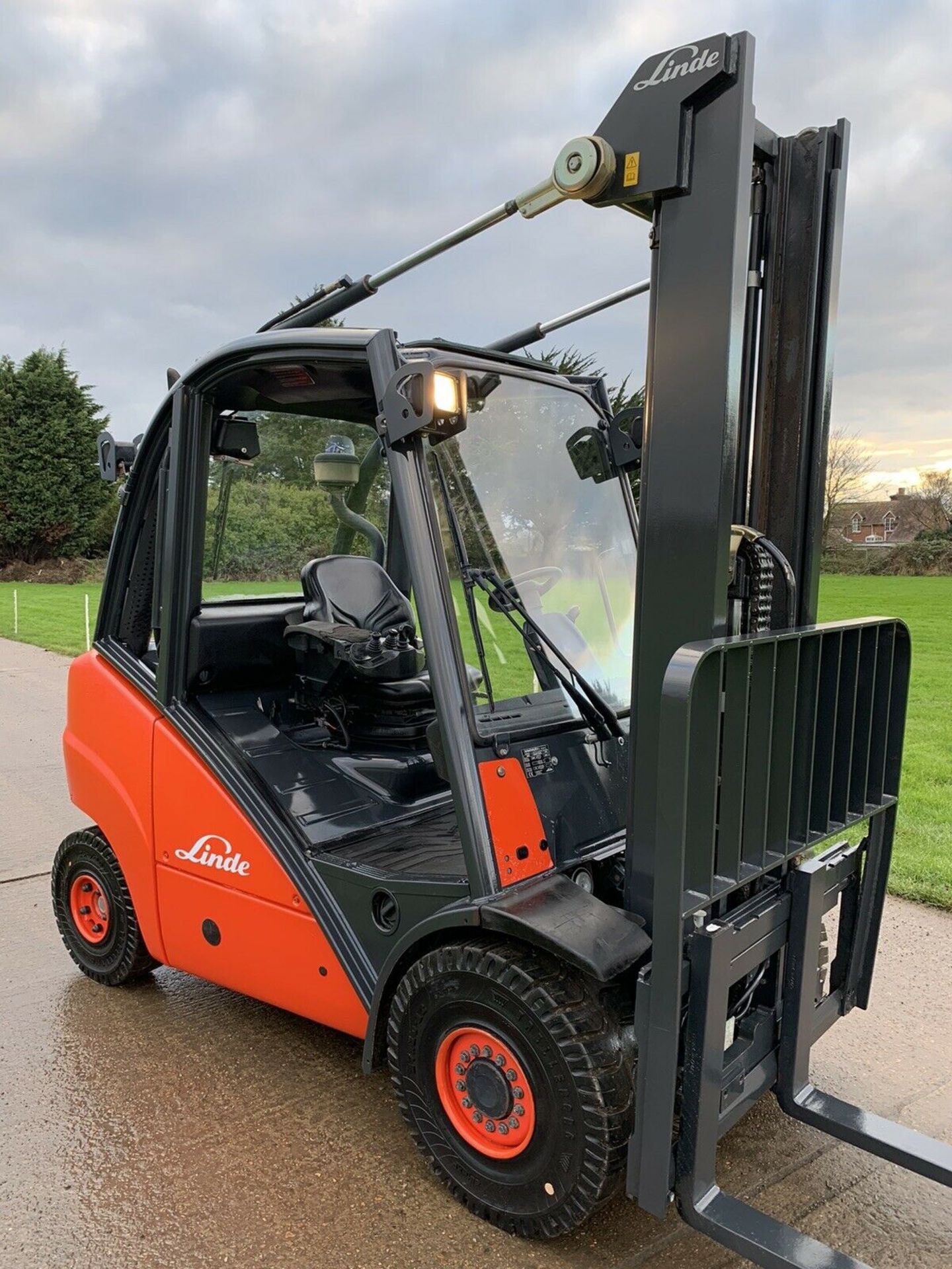 Linde H30 Diesel Forklift - Image 3 of 5